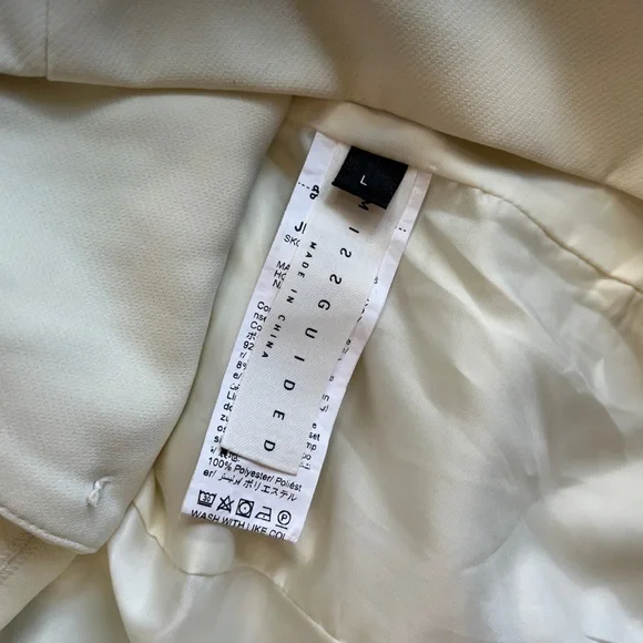 Cream Scoop neck Blazer Top with Gold Buttons - Picture 10 of 13